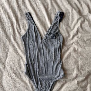 Tommy Hilfiger | V-Neck Bodysuit